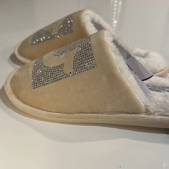 NWT no box  True Religion Ladies Beautiful Rhinestone Slippers. Color: C… - Picture 1 of 6